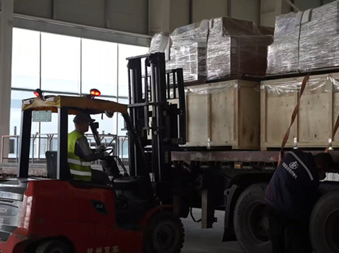 ɹ܇KDM׺Խ(zhn)~P(gun)IһС