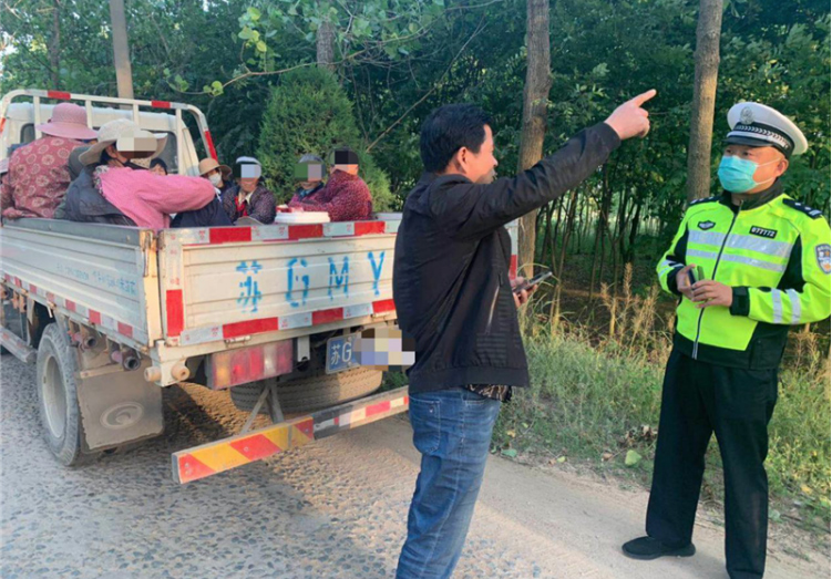 ٍԪM(fi)ӱPǧ(yn)؛܇(ch)dˣ