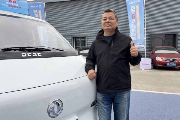 (q)8 ߀ٍʡ |L(fng)_(d)V8EV_ؔ·1031.jpg