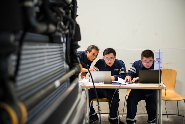 F(xin)(chng)ِr - QِF(tun)(du)֮Ϻ(jng)N̈F(tun)(du).jpg