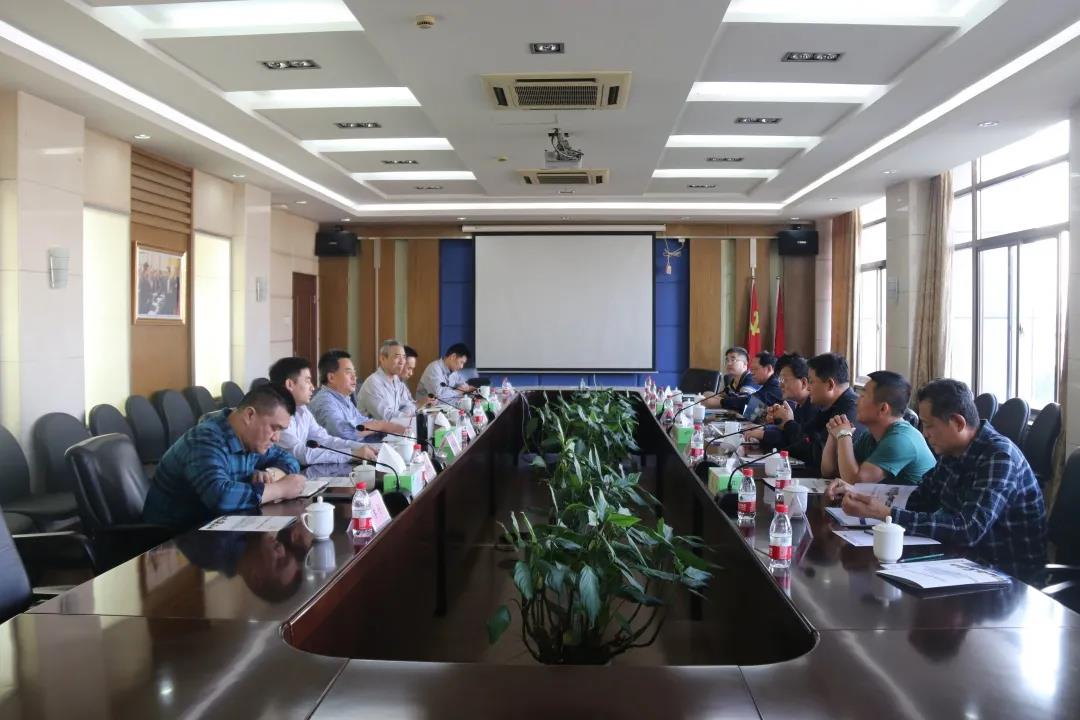 И(bio)UI(y)M(jn)AR^