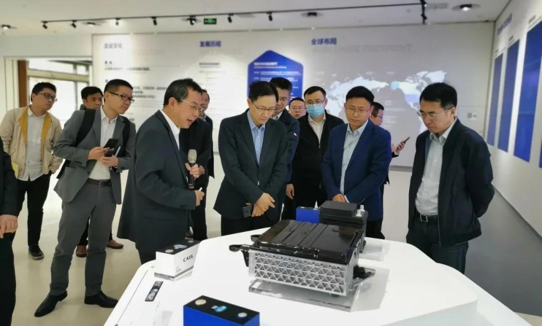 ƼȸL(zhng)WRr(sh){(dio)